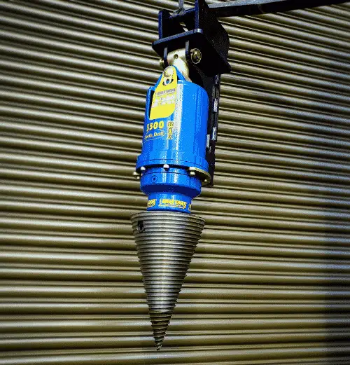 Auger Torque 3500MAX dearth drill with log splitter cone for excavator